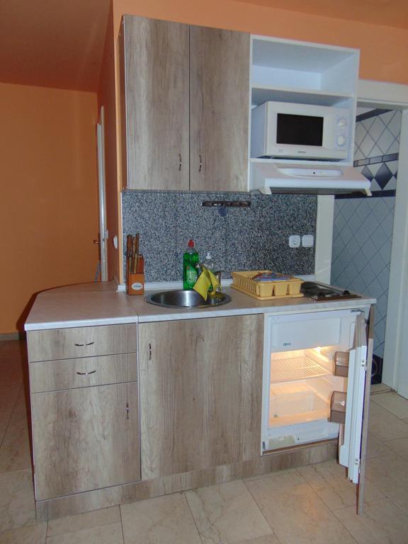 Leander Apartman Sárvár Exterior foto