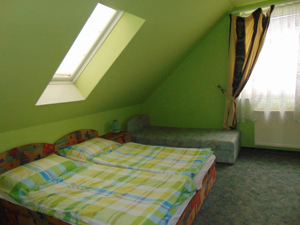 Leander Apartman Sárvár Exterior foto