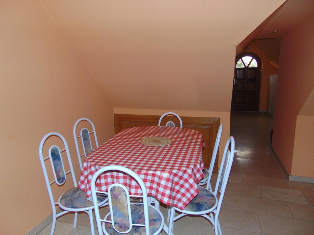 Leander Apartman Sárvár Exterior foto
